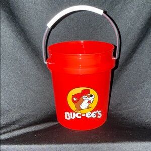 Buc-ee's Red Logo Bucket